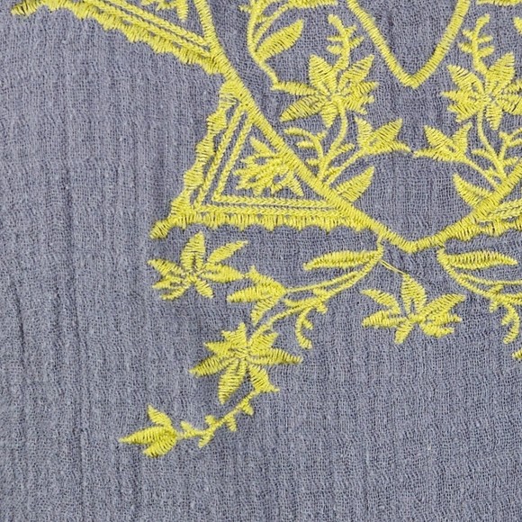 Polagram Peplum Embroidered Top Size S/P - Picture 4 of 5